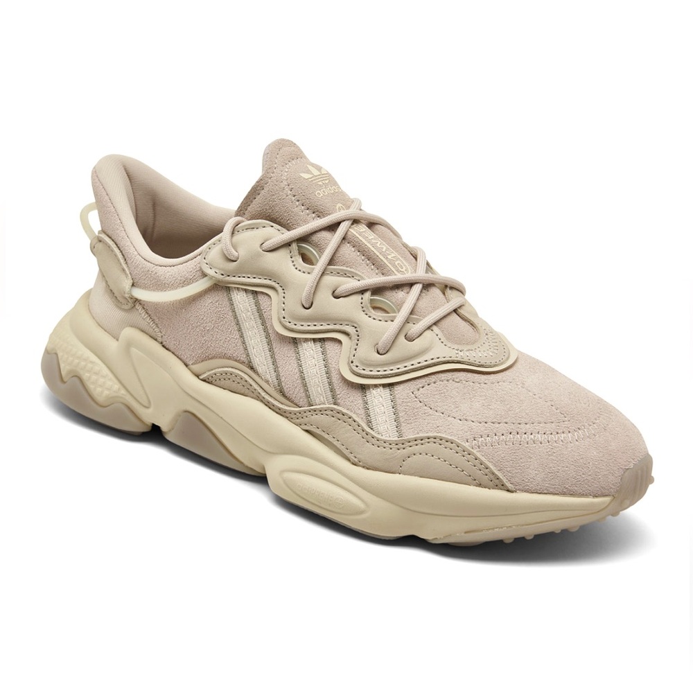 Adidas Osweego Women’s Sneaker